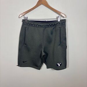 Nike Men's Grey Athletic Elastic Waist BYU Shorts Medium Brigham Young On Field